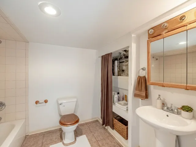 $399,900 | 443 Ferdinand Avenue, Forest Park, IL 60130