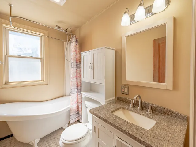 $414,900 | 443 Ferdinand Avenue, Forest Park, IL 60130