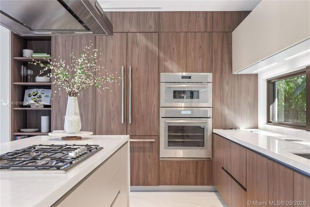 $3,220,000 | 1290 Mariola Court, Coral Gables, FL 33134