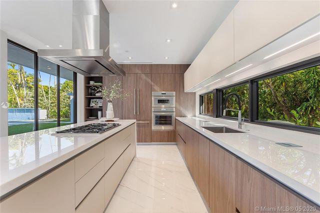 $3,220,000 | 1290 Mariola Court, Coral Gables, FL 33134