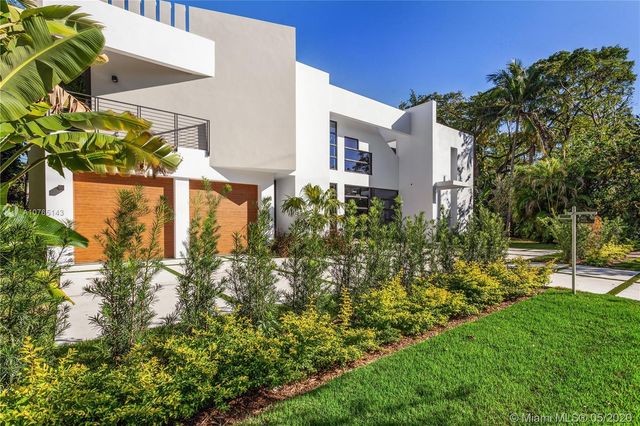 $3,220,000 | 1290 Mariola Court, Coral Gables, FL 33134