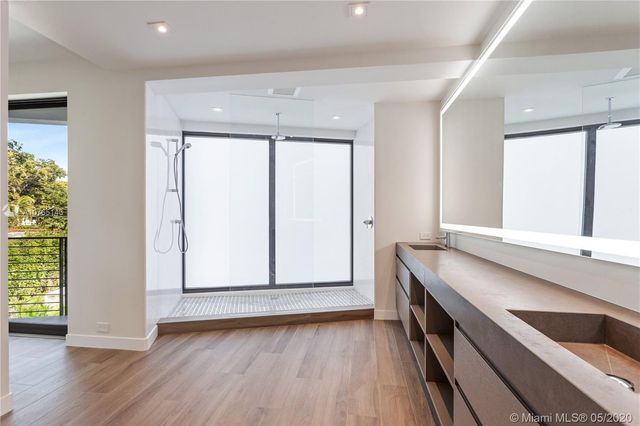 $3,220,000 | 1290 Mariola Court, Coral Gables, FL 33134