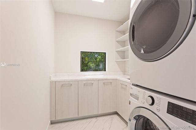 $3,220,000 | 1290 Mariola Court, Coral Gables, FL 33134