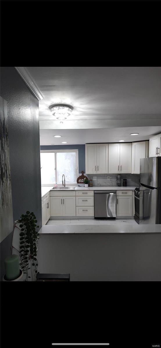 2009 New Jamestown Road St. Louis, MO 63138 - Photo 9 of 26