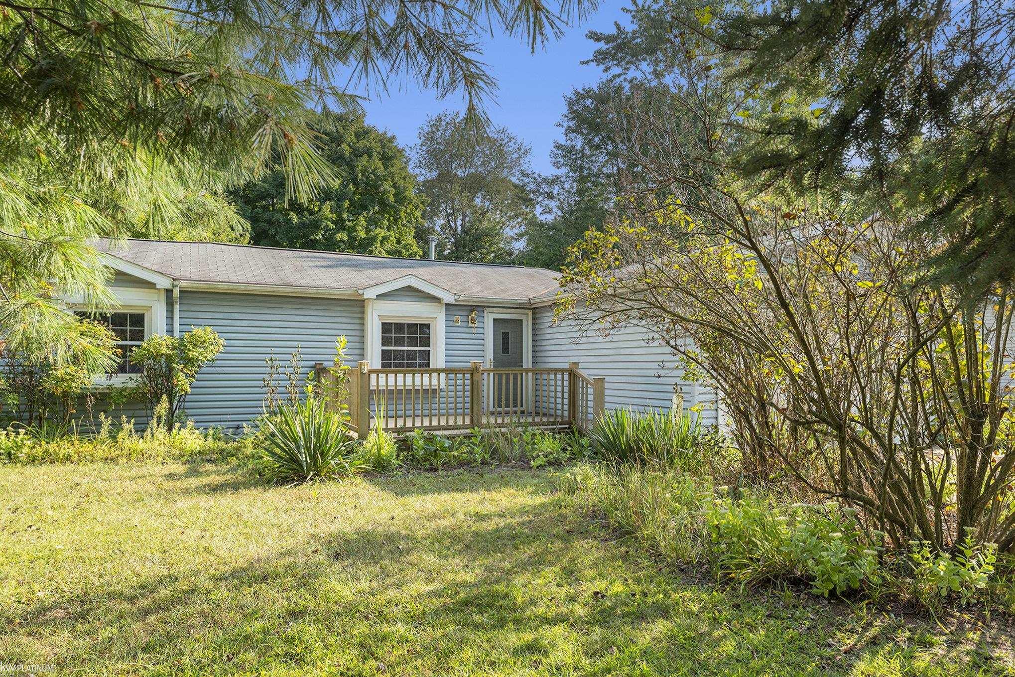 3303 Simpson Road Fort Gratiot, MI 48059 - Photo 1 of 18 50153444-9def6da8-fb07-4821-8338-4894eaec4d31.JPG