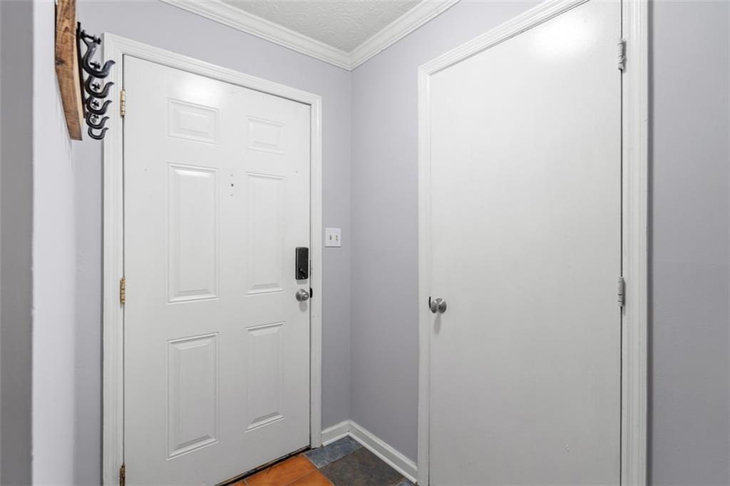 2045 Brian Way Decatur, GA 30033 - Photo 13 of 22