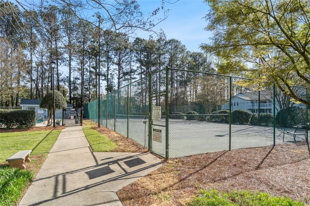 2045 Brian Way Decatur, GA 30033 - Photo 7 of 22