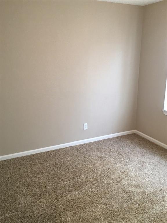 4712 Brookville Road Indianapolis, IN 46201 - Photo 16 of 35 Gallery Image 16