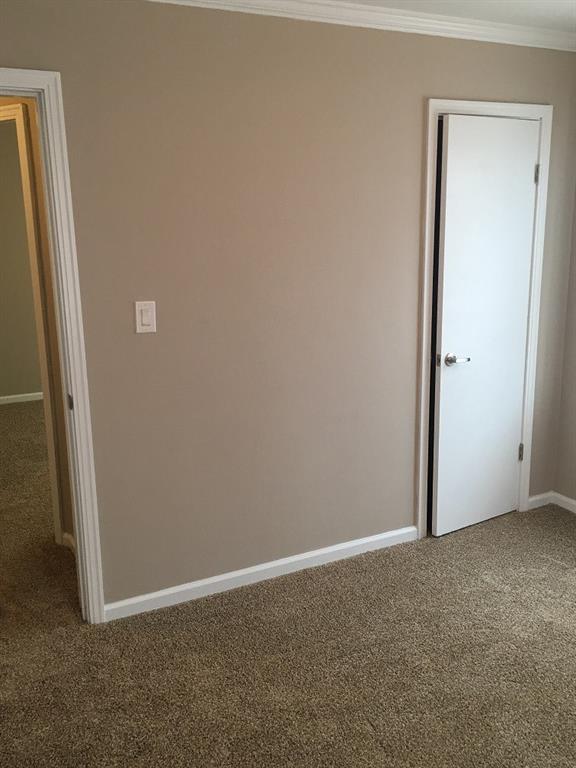 4712 Brookville Road Indianapolis, IN 46201 - Photo 18 of 35 Gallery Image 18