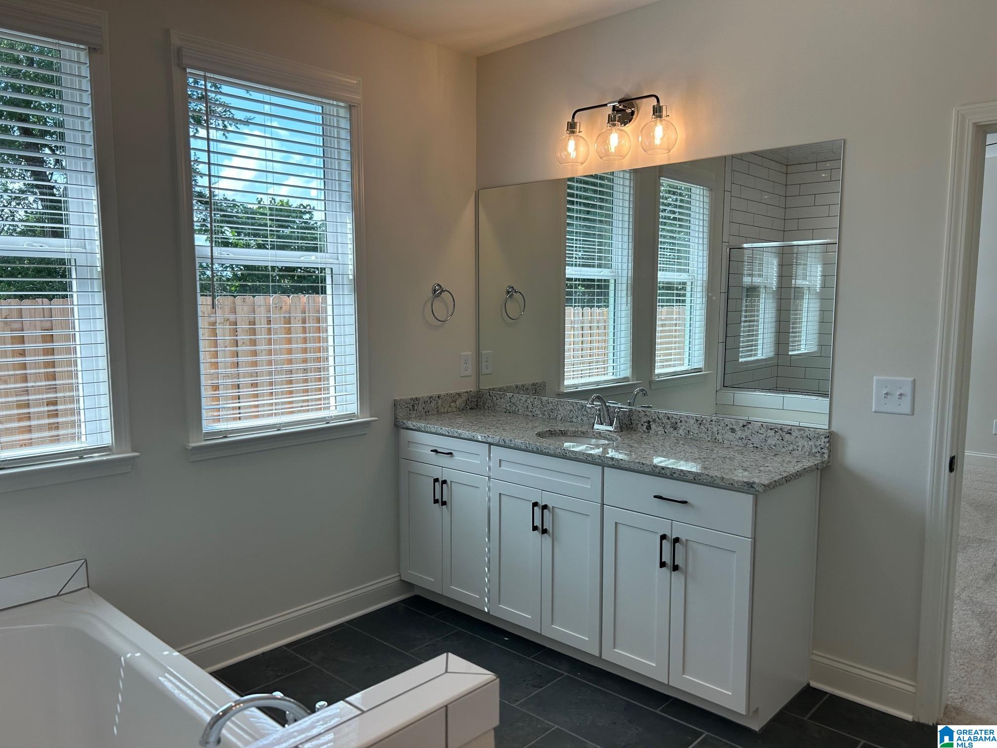305 Cornwall Drive Alabaster, AL 35114 - Photo 21 of 32