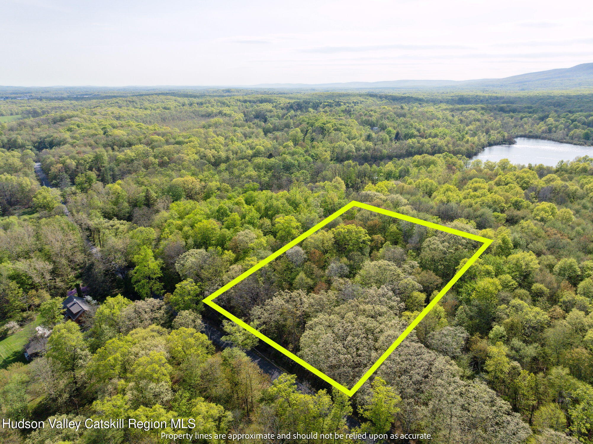 55-65 South Mountain Road Wallkill, NY 12589 - Photo 1 of 15 a view of a tennis court