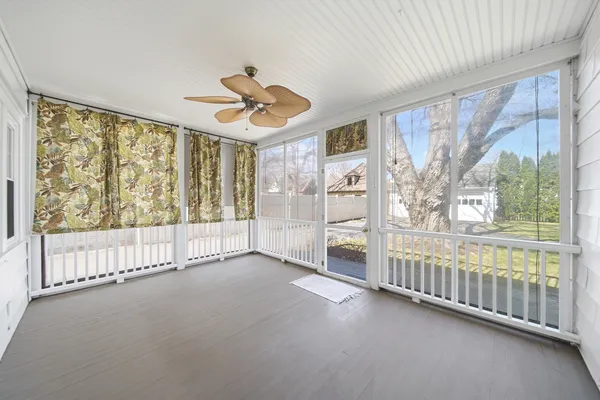 $334,900 | 807 East Fellows Street, Dixon, IL 61021