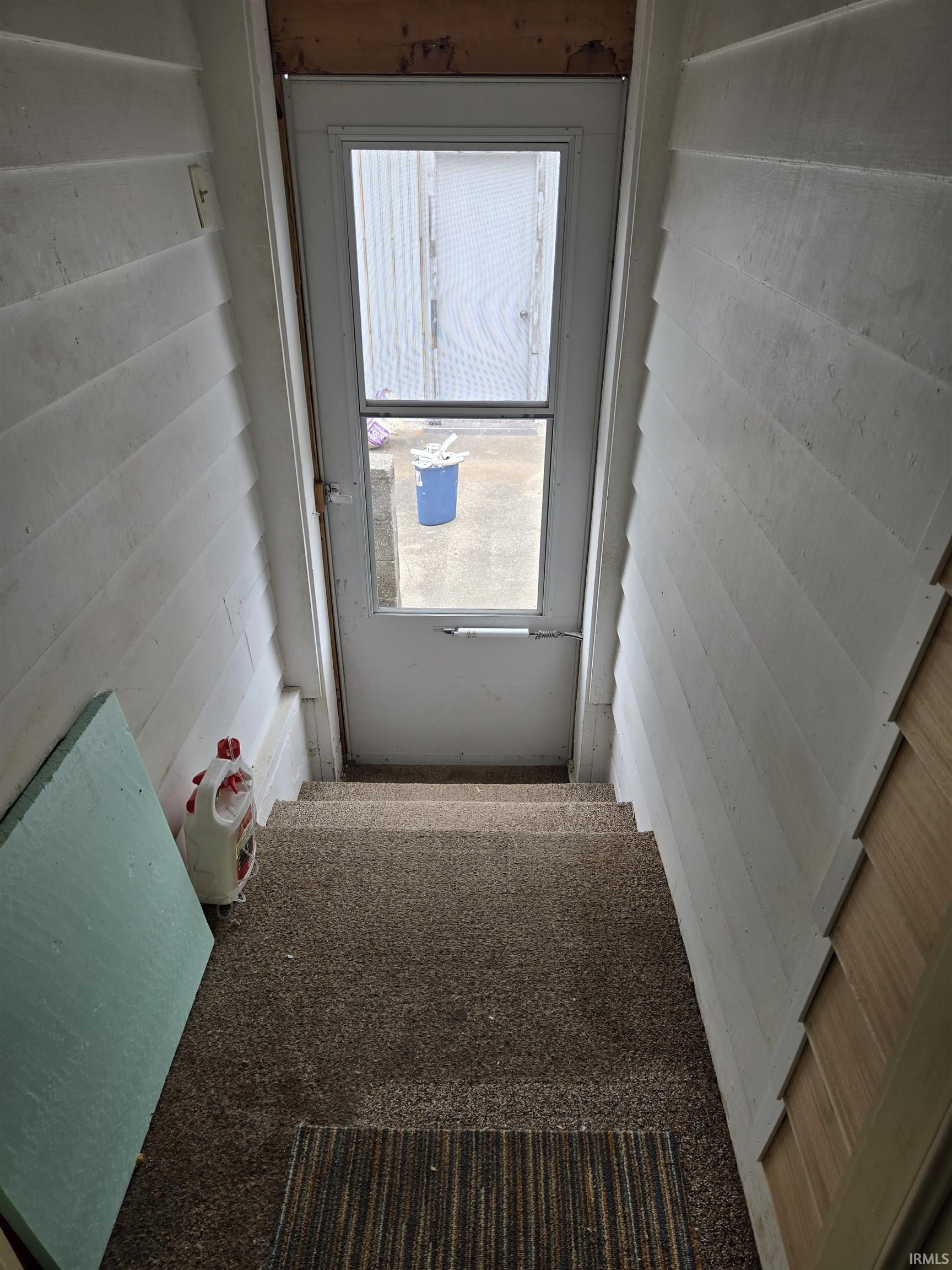 910 Ridgeway Avenue Vincennes, IN 47591 - Photo 17 of 27 Gallery Image 17