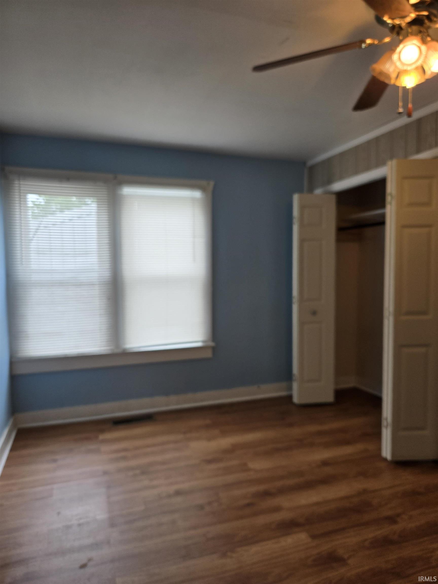 910 Ridgeway Avenue Vincennes, IN 47591 - Photo 3 of 27 Gallery Image 3