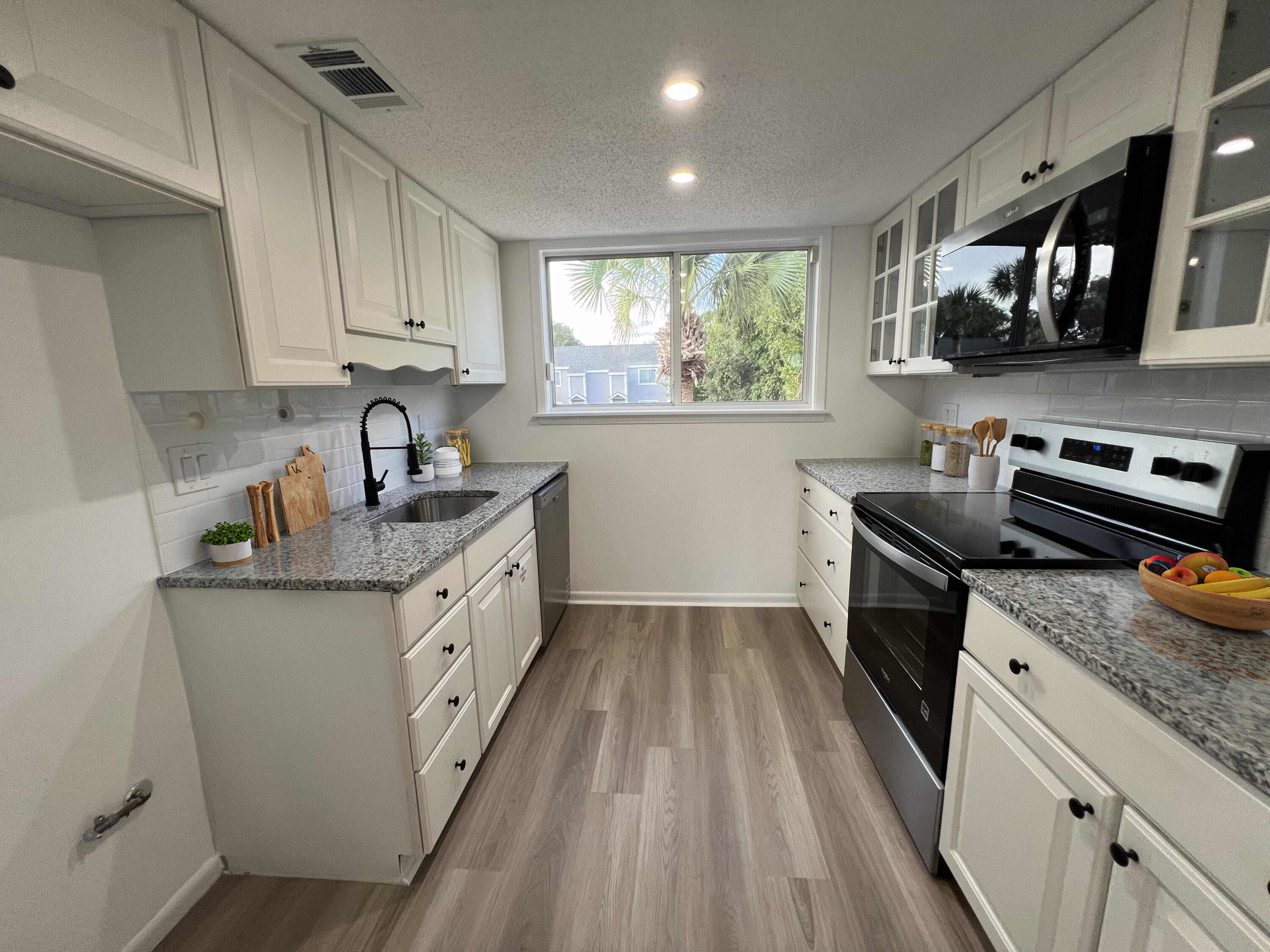 940 Highway 98, Unit 54 Destin, FL 32541 - Photo 21 of 24 IMG_1237