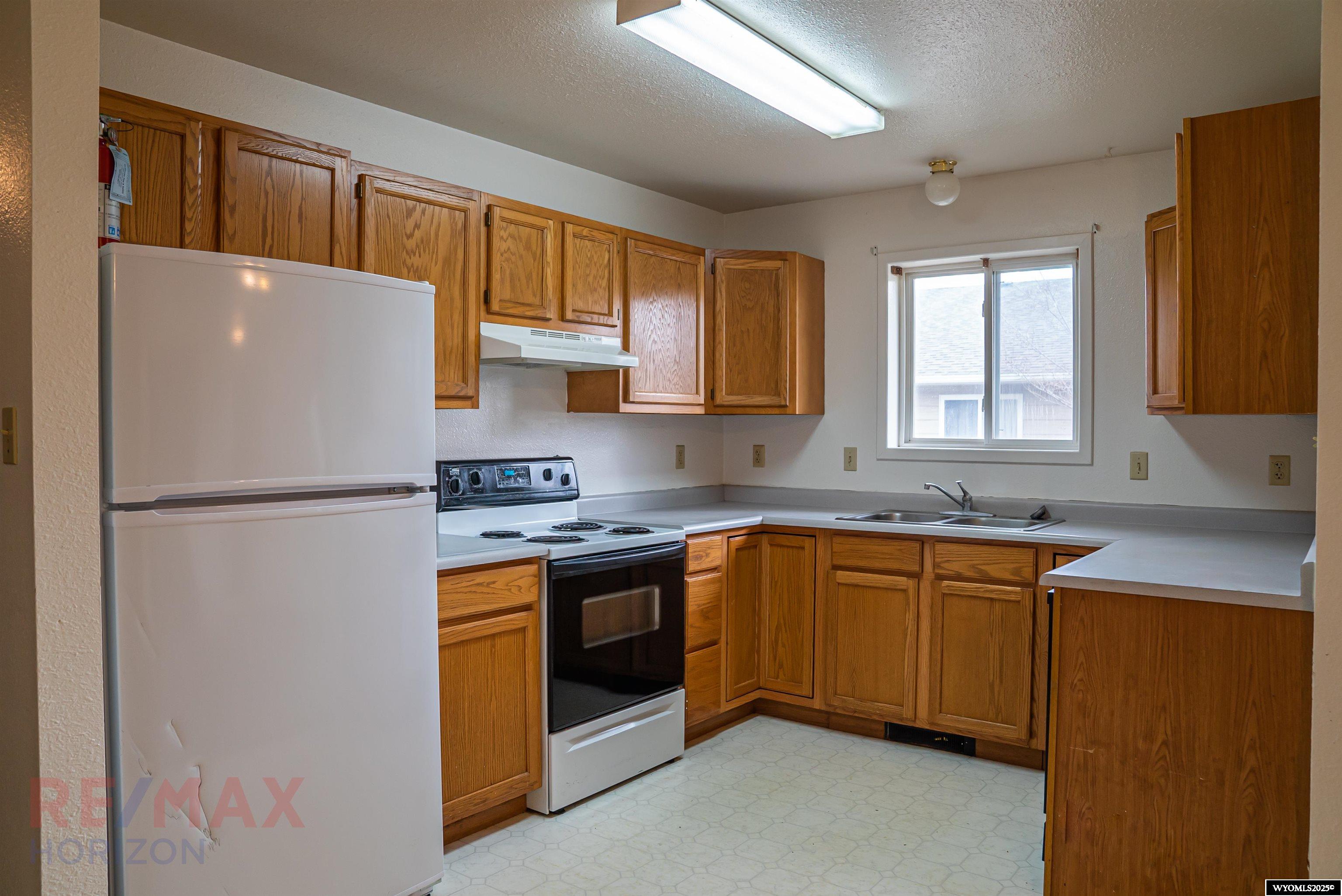 403 4th Street Chugwater, WY 82210 - Photo 8 of 19