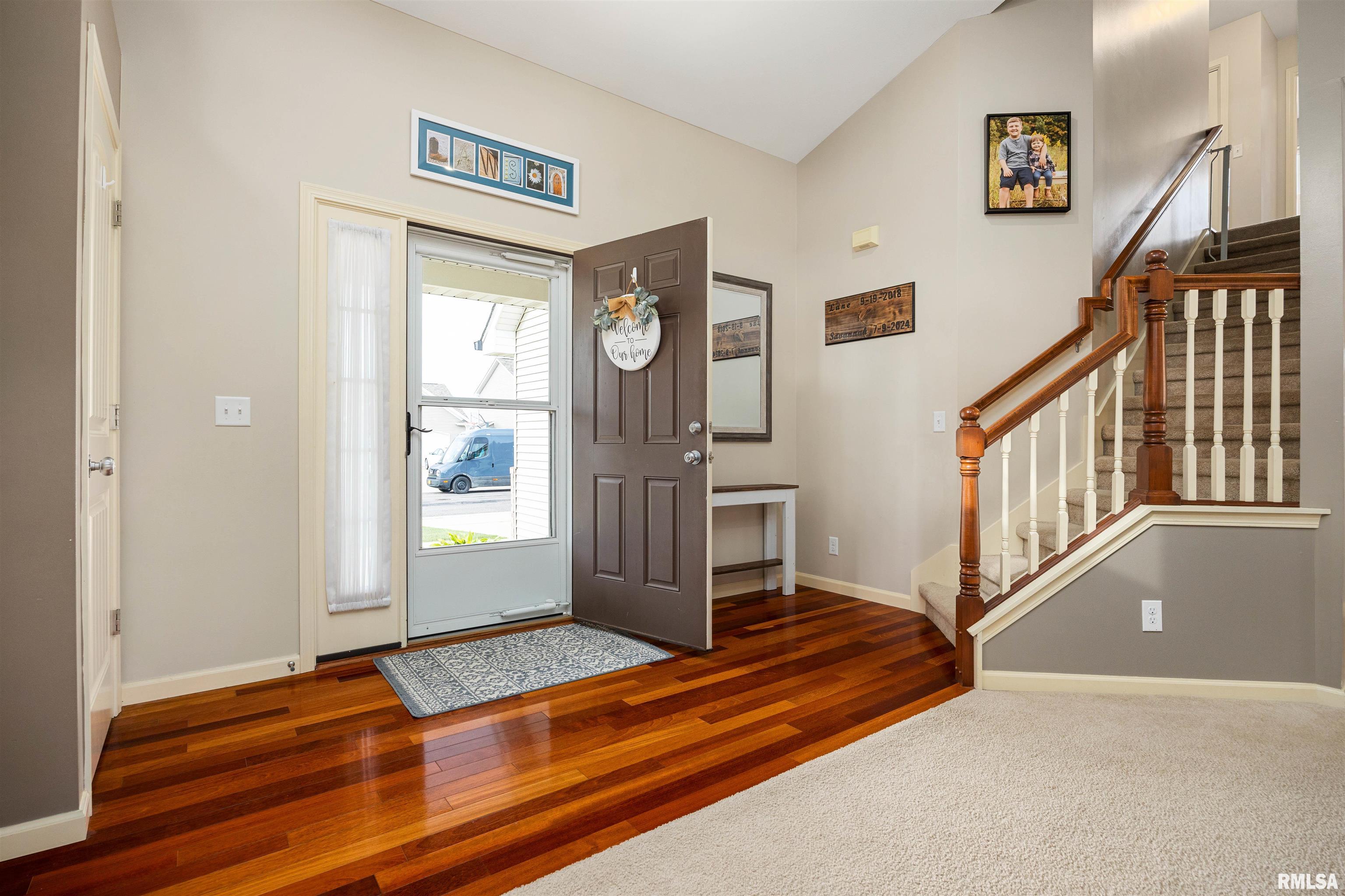 1504 Santa Fe Road Washington, IL 61571 - Photo 5 of 46 Gallery Image 5