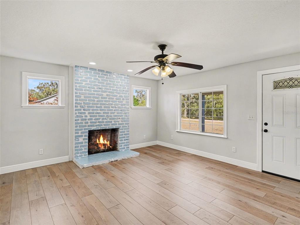 6305 Jim Davis Road Parrish, FL 34219 - Photo 7 of 45