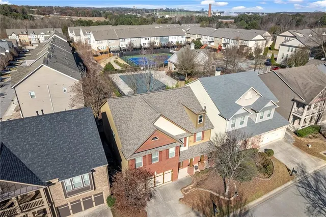 $3,800 | 2048 Village Crest Drive Northwest, Atlanta, GA 30318