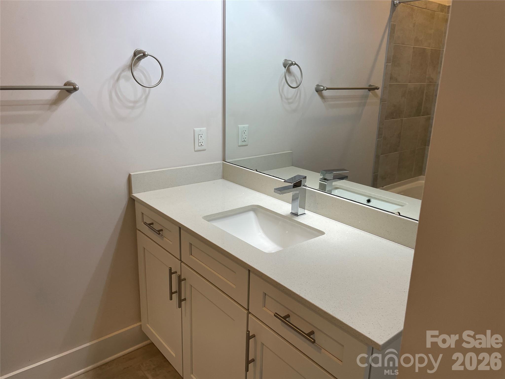 935 McAlway Road, Unit 303 Charlotte, NC 28211 - Photo 8 of 16
