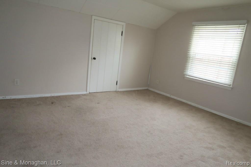 878 Hampton Road Grosse Pointe, MI 48236 - Photo 12 of 20 img_0620.jpg
