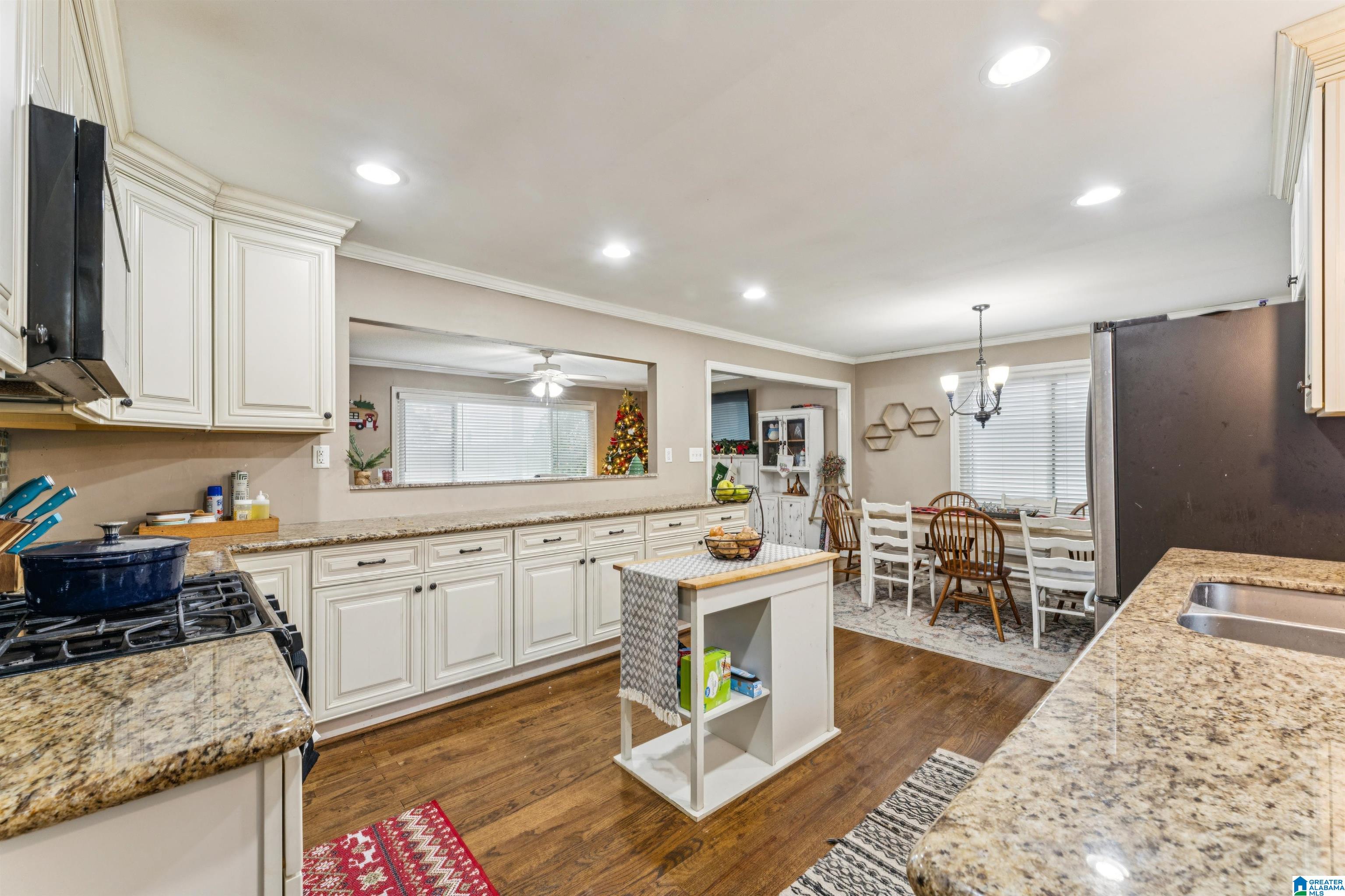705 Lay Dam Road Clanton, AL 35045 - Photo 11 of 37