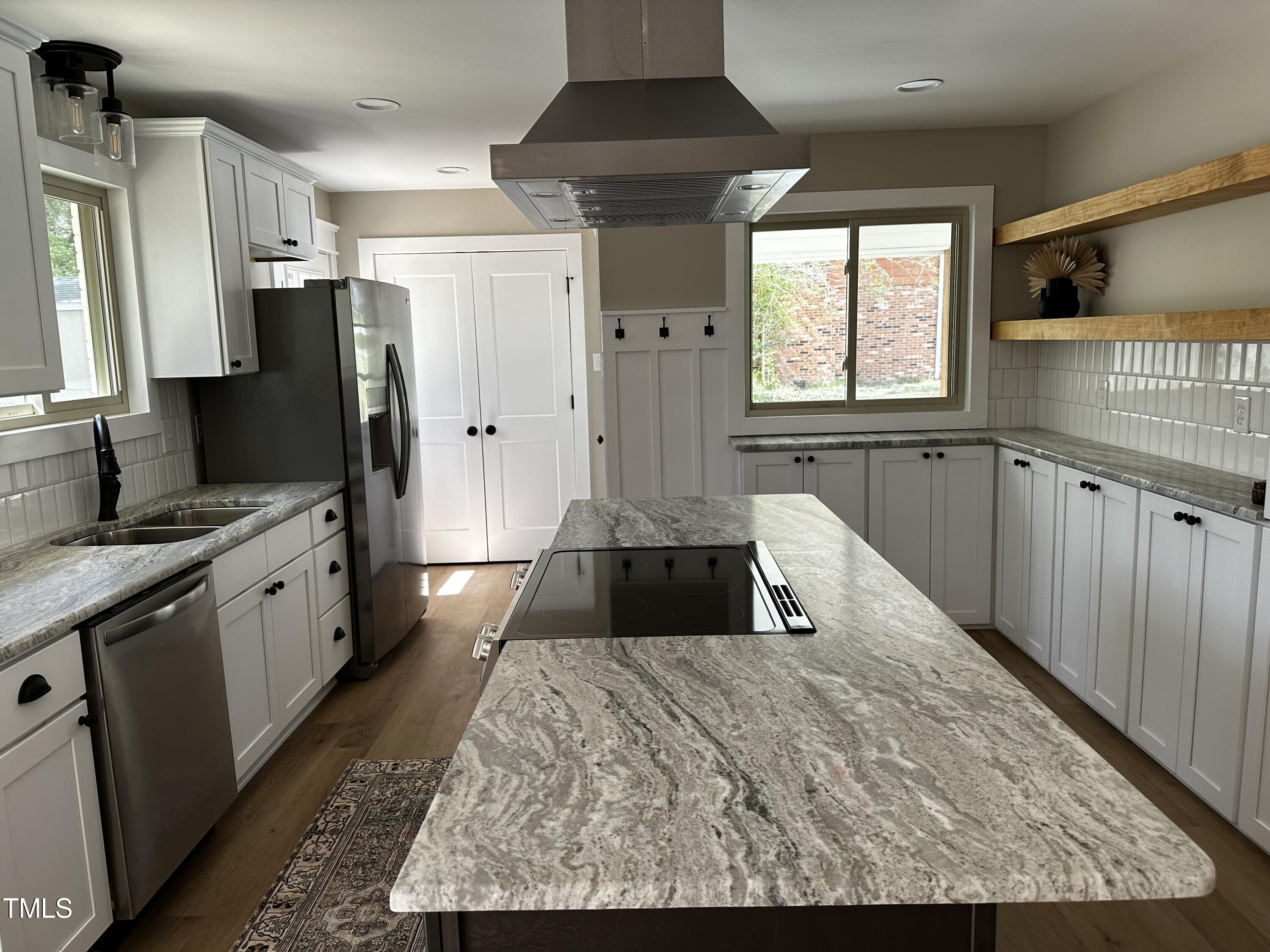 507 Latta Road Durham, NC 27712 - Photo 3 of 18 IMG_2361