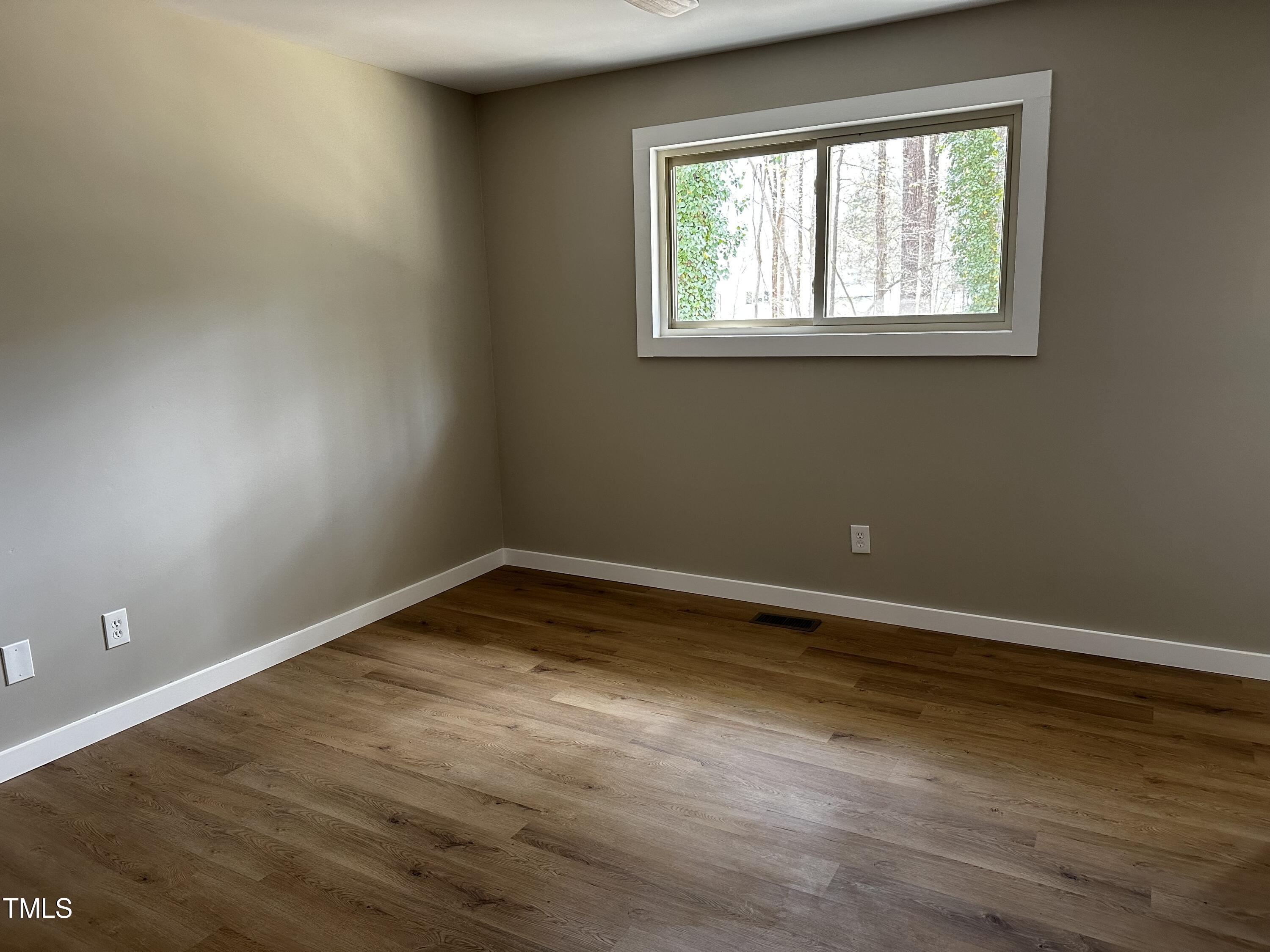 507 Latta Road Durham, NC 27712 - Photo 5 of 18 IMG_2368