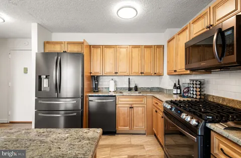 $238,000 | 1030 East Lancaster Avenue, Unit 205, Bryn Mawr, PA 19010