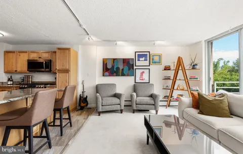 $238,000 | 1030 East Lancaster Avenue, Unit 205, Bryn Mawr, PA 19010