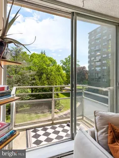 $238,000 | 1030 East Lancaster Avenue, Unit 205, Bryn Mawr, PA 19010