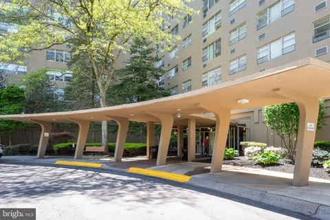 $238,000 | 1030 East Lancaster Avenue, Unit 205, Bryn Mawr, PA 19010