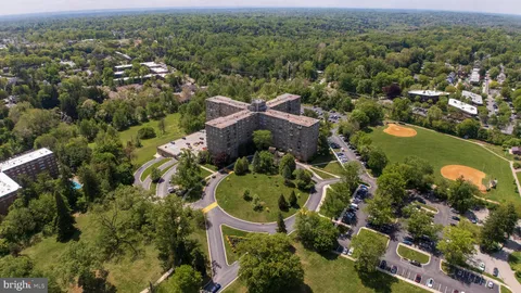 $238,000 | 1030 East Lancaster Avenue, Unit 205, Bryn Mawr, PA 19010