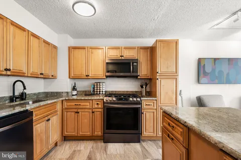 $238,000 | 1030 East Lancaster Avenue, Unit 205, Bryn Mawr, PA 19010