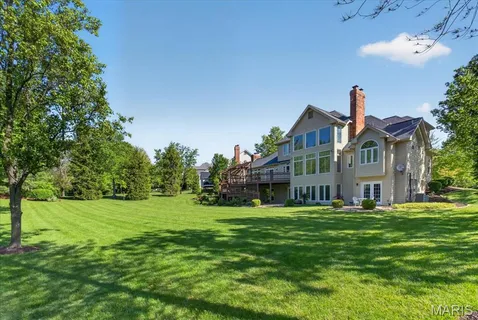$1,249,000 | 367 Pine Bend Drive, Chesterfield, MO 63005