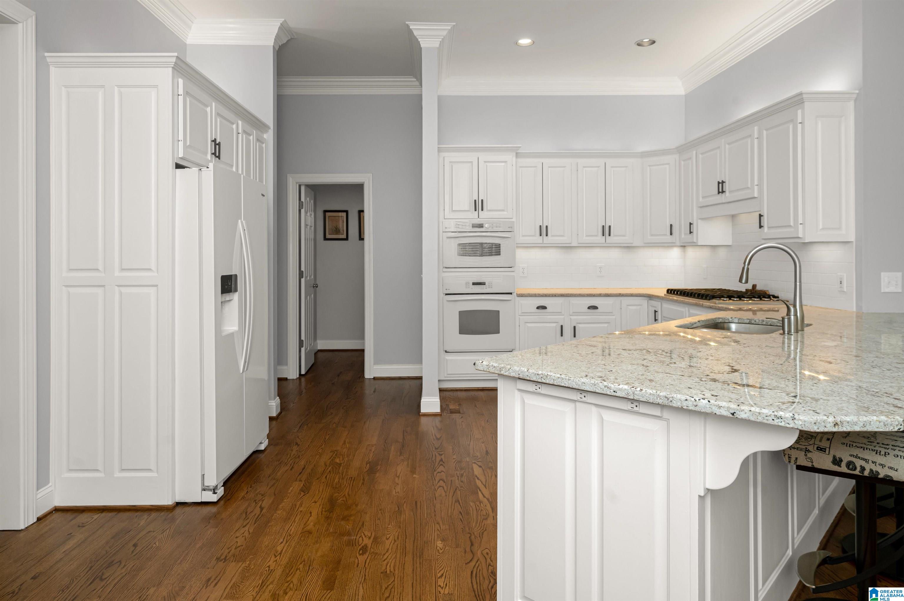 2015 King Stables Road Birmingham, AL 35242 - Photo 13 of 50