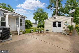 315 Lawrence Lane Colonial Beach, VA 22443 - Photo 27 of 42