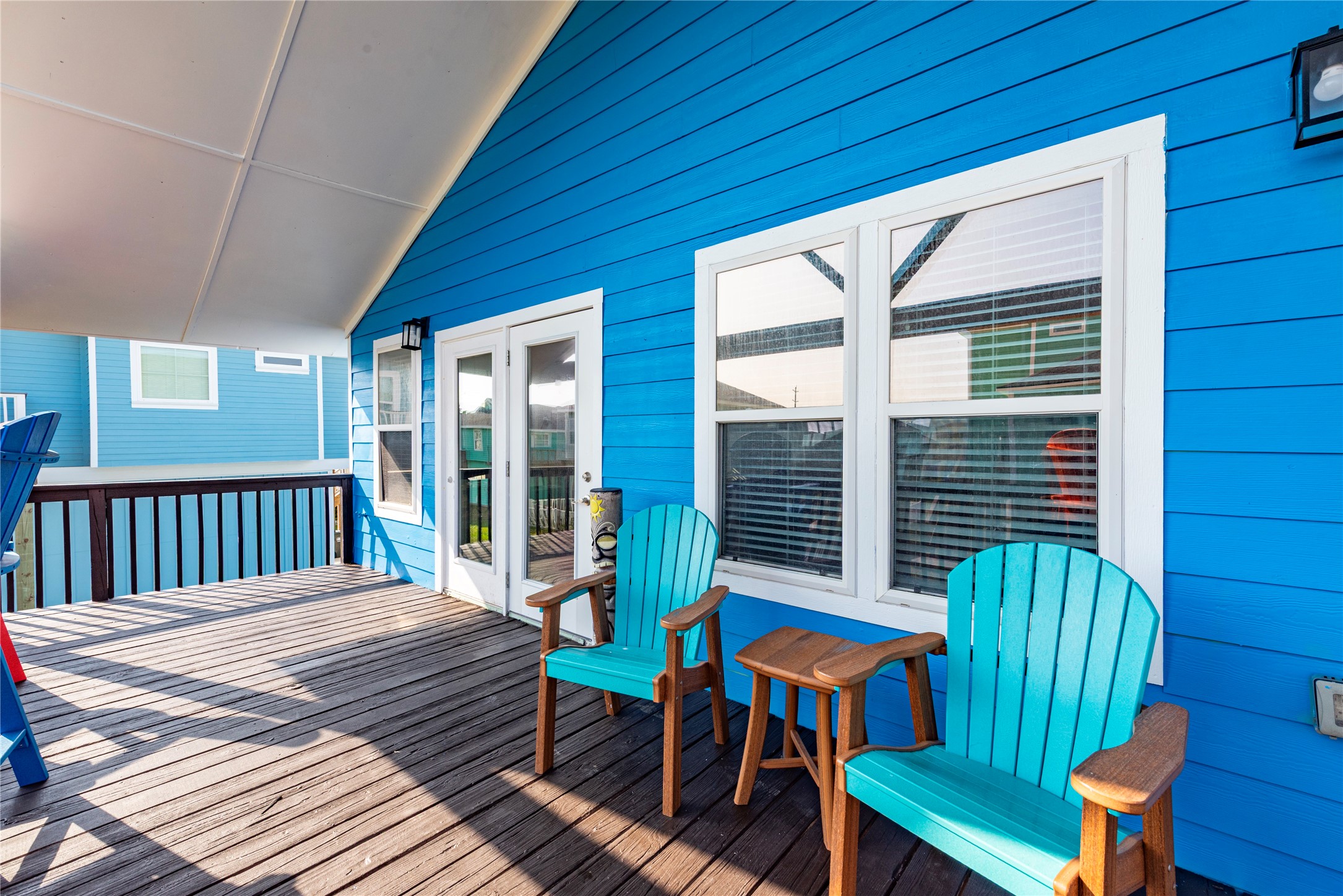 23005 Fresca Street Galveston, TX 77554 - Photo 30 of 37 a view of a balcony with chairs