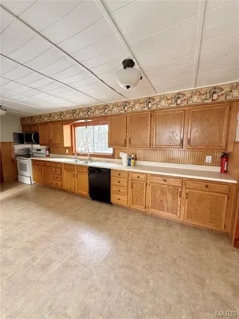 $1,700 | 56 Pine Trail, Fairview Heights, IL 62208