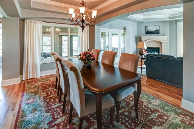 $799,900 | N35W23701 Auburn Court, Unit 1, Pewaukee, WI 53072