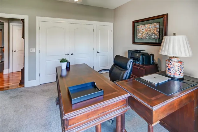 $799,900 | N35W23701 Auburn Court, Unit 1, Pewaukee, WI 53072