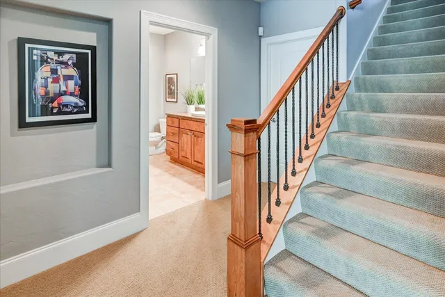 $799,900 | N35W23701 Auburn Court, Unit 1, Pewaukee, WI 53072