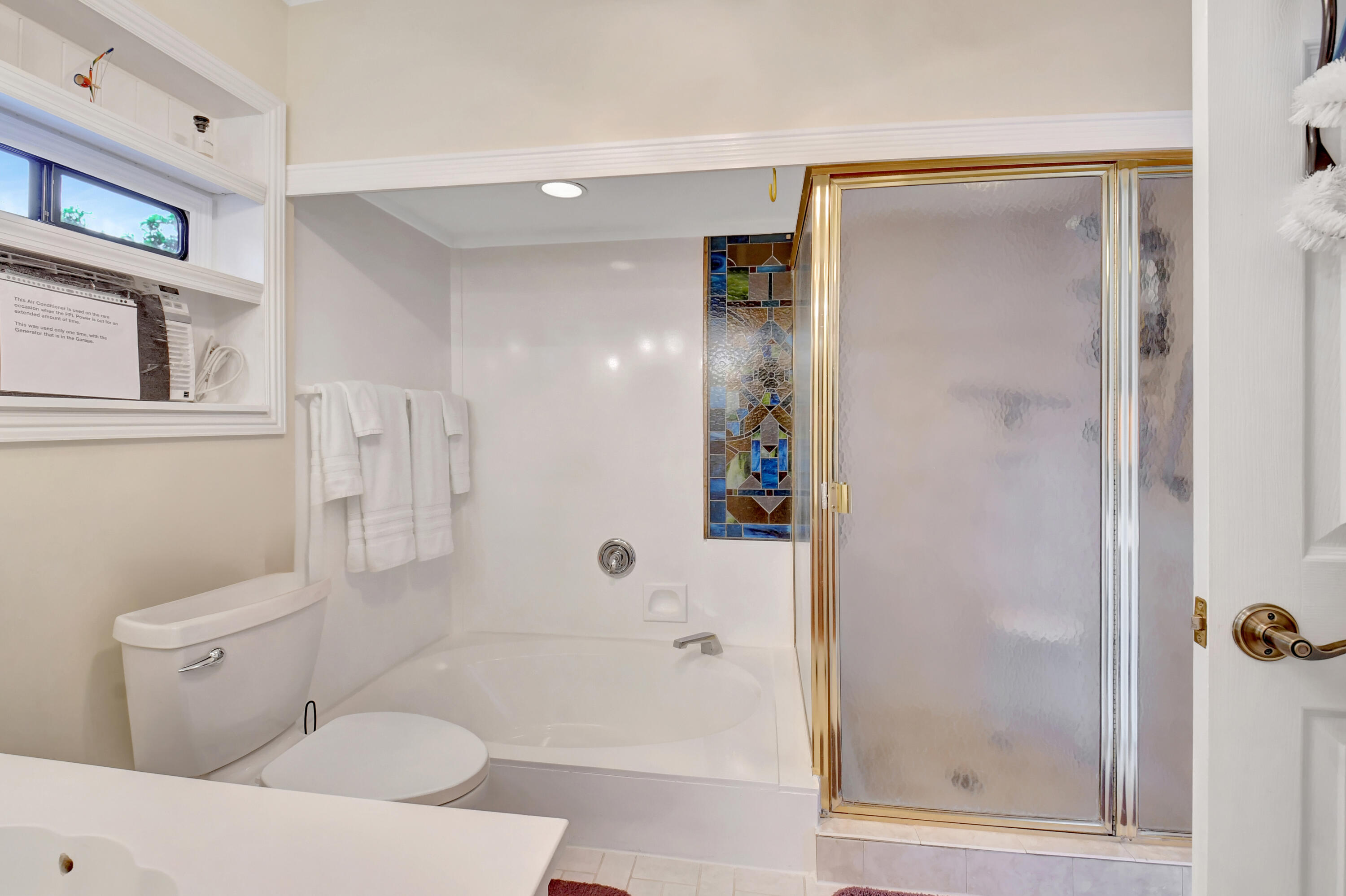 147 Oregon Lane Boca Raton, FL 33487 - Photo 45 of 83 Primary Bathroom