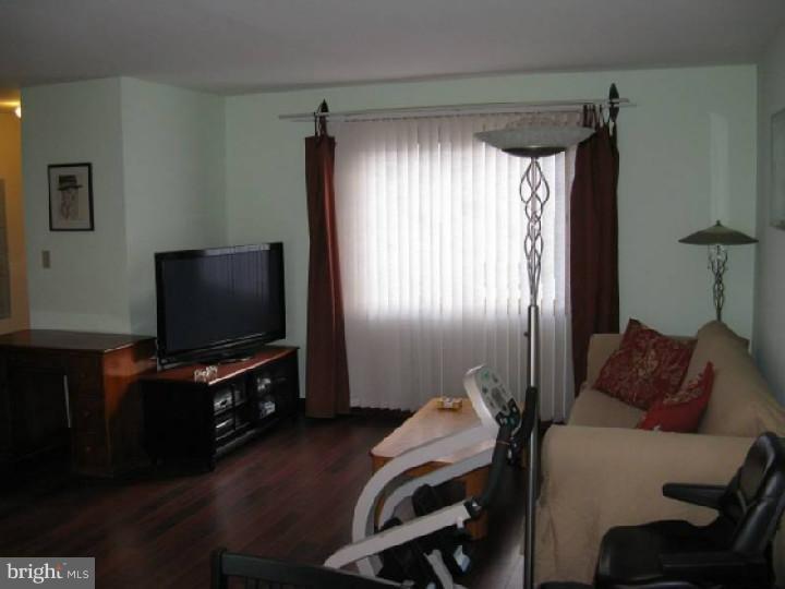 70 Bear Brook Road Princeton, NJ 08540 - Photo 6 of 11 Gallery Image 6