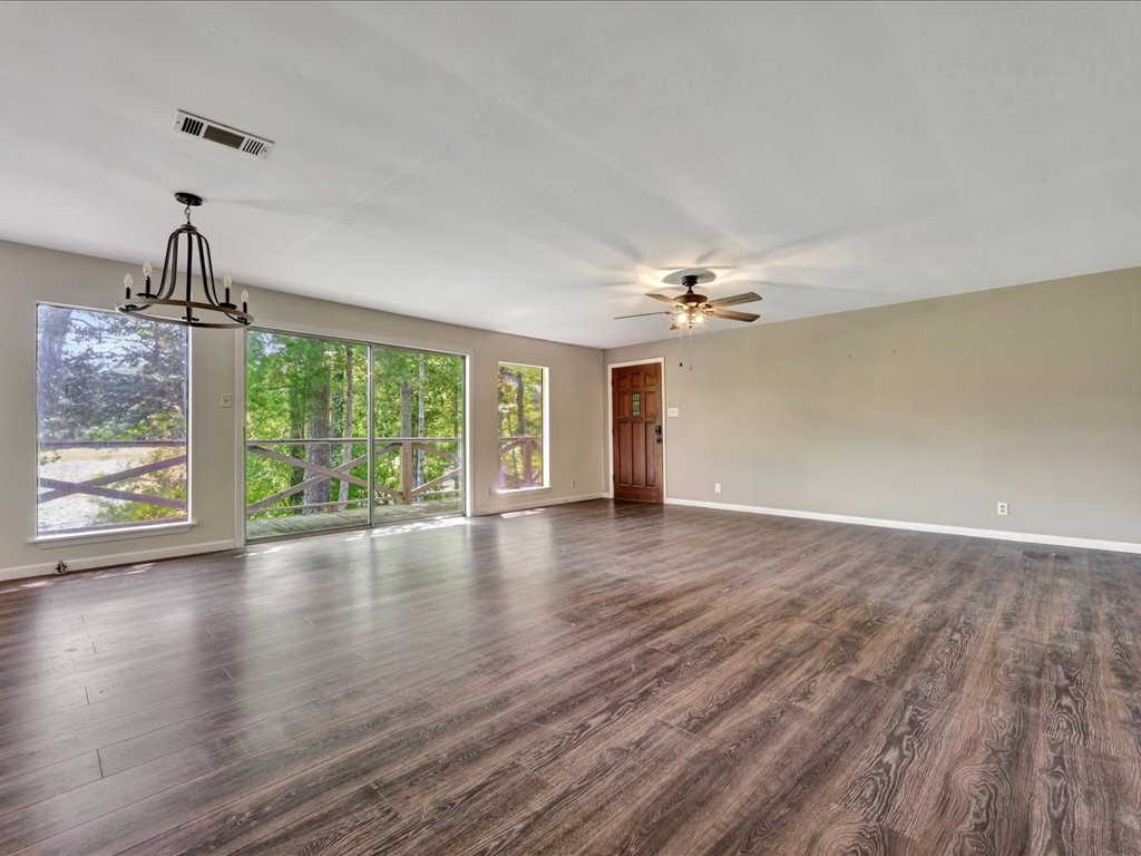 180 P R 8776 Warren, TX 77664 - Photo 7 of 36 Gallery Image 7