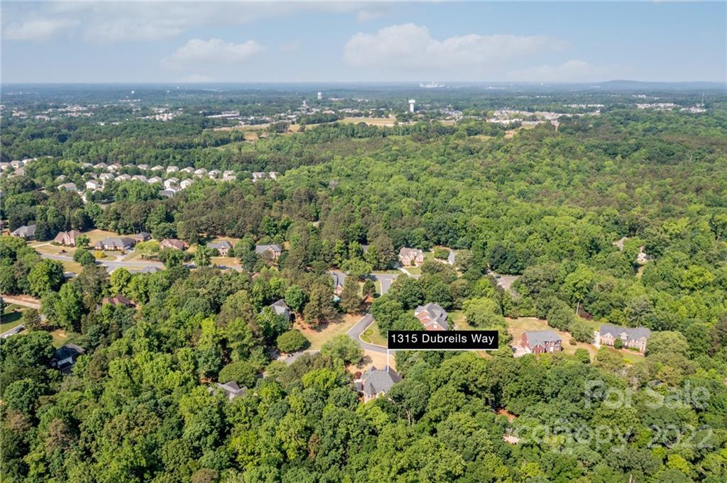 2900 Sliding Rock Trail Fort Mill, SC 29708 - Photo 40 of 41 an aerial view of a houses with a yard