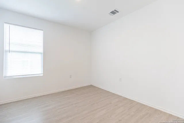 $1,350 | 4439 Zoe Pass, San Antonio, TX 78222