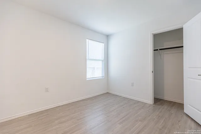 $1,350 | 4439 Zoe Pass, San Antonio, TX 78222