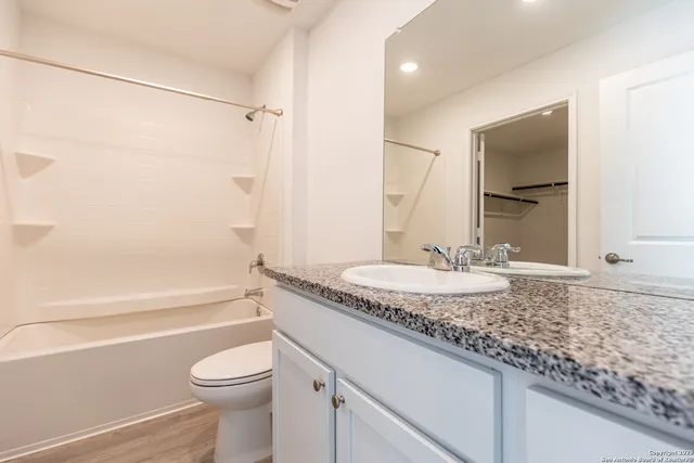 $1,350 | 4439 Zoe Pass, San Antonio, TX 78222