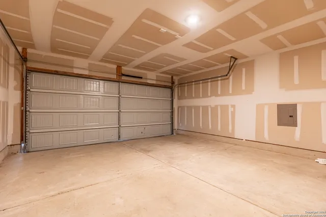 $1,350 | 4439 Zoe Pass, San Antonio, TX 78222